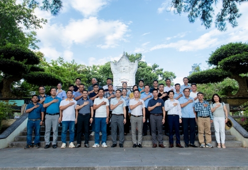 Hành Trình Tri Ân Tại Nghĩa Trang Liệt Sĩ Trường Sơn